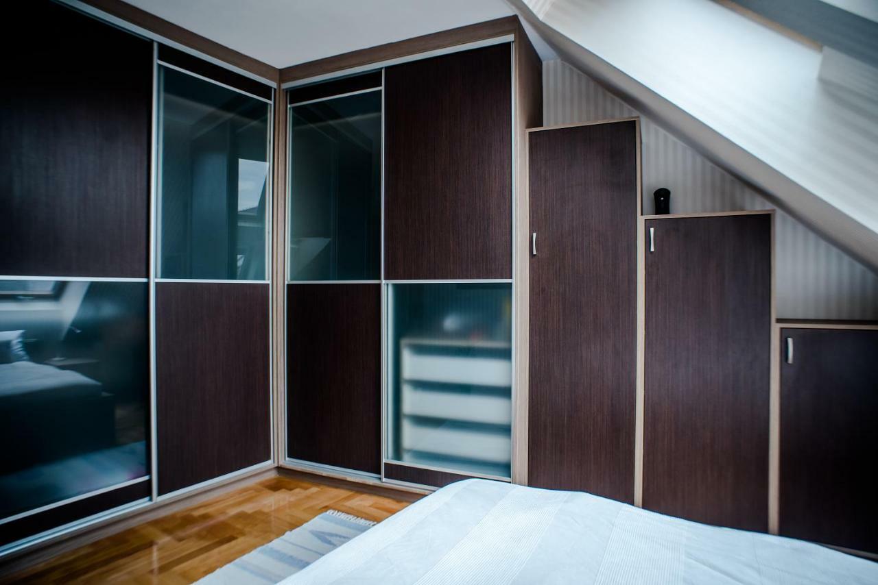 Hollo Apartment - Private Garage - A/C Budapeszt Zewnętrze zdjęcie